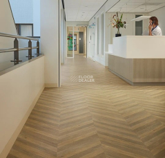 Forbo SureStep Wood 18072 classic herringbone фото 2 | FLOORDEALER